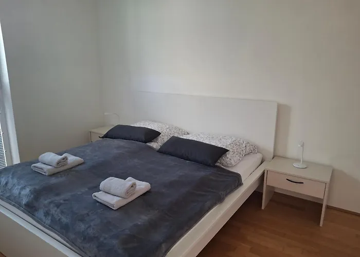 Bei Hauptbahnhof Apartman